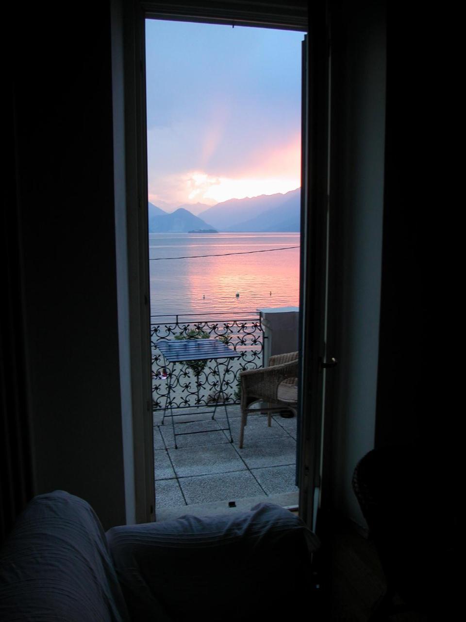Villa Maria Lago Maggiore Reno Di Leggiuno Luaran gambar