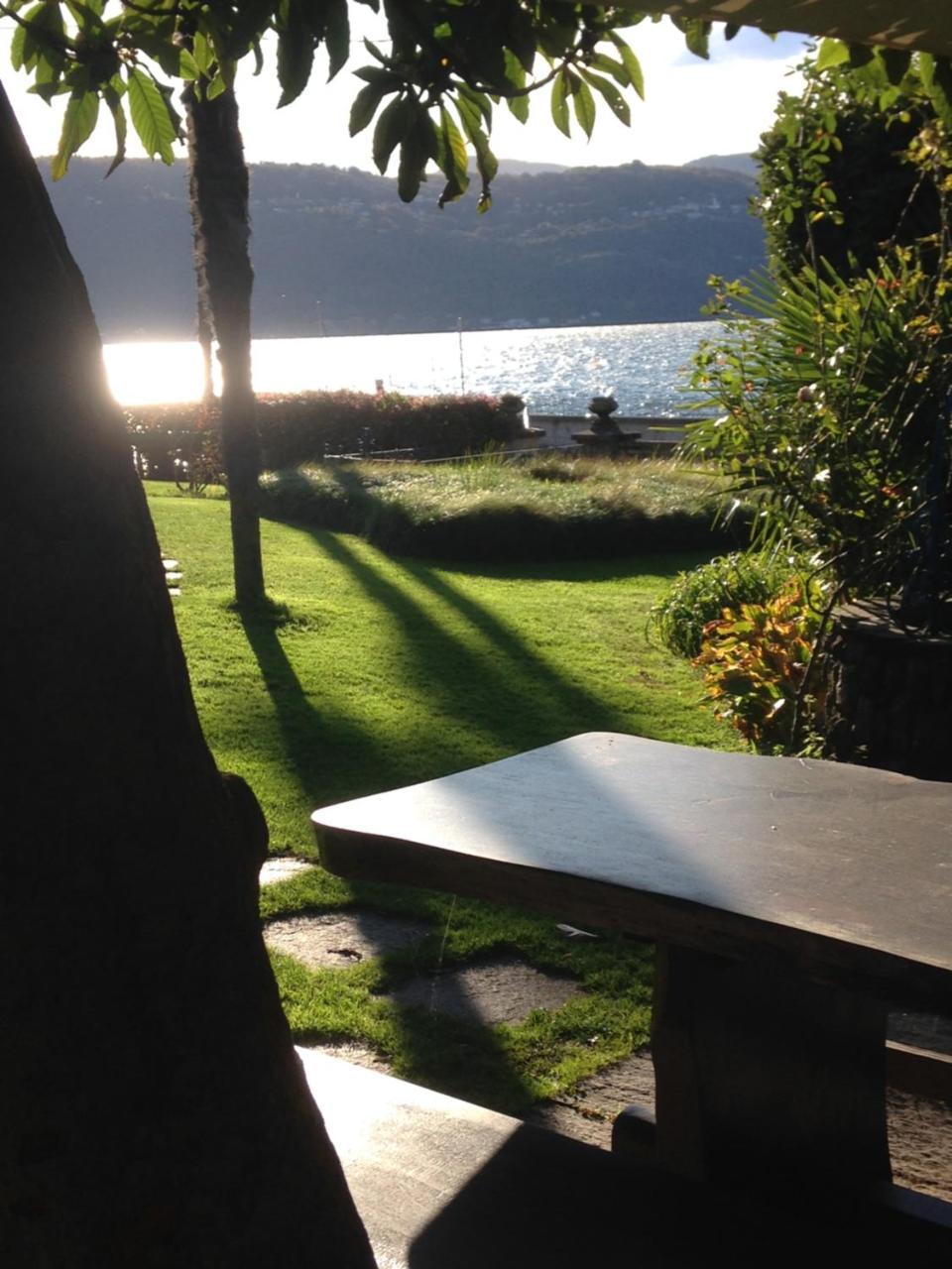 Villa Maria Lago Maggiore Reno Di Leggiuno Luaran gambar