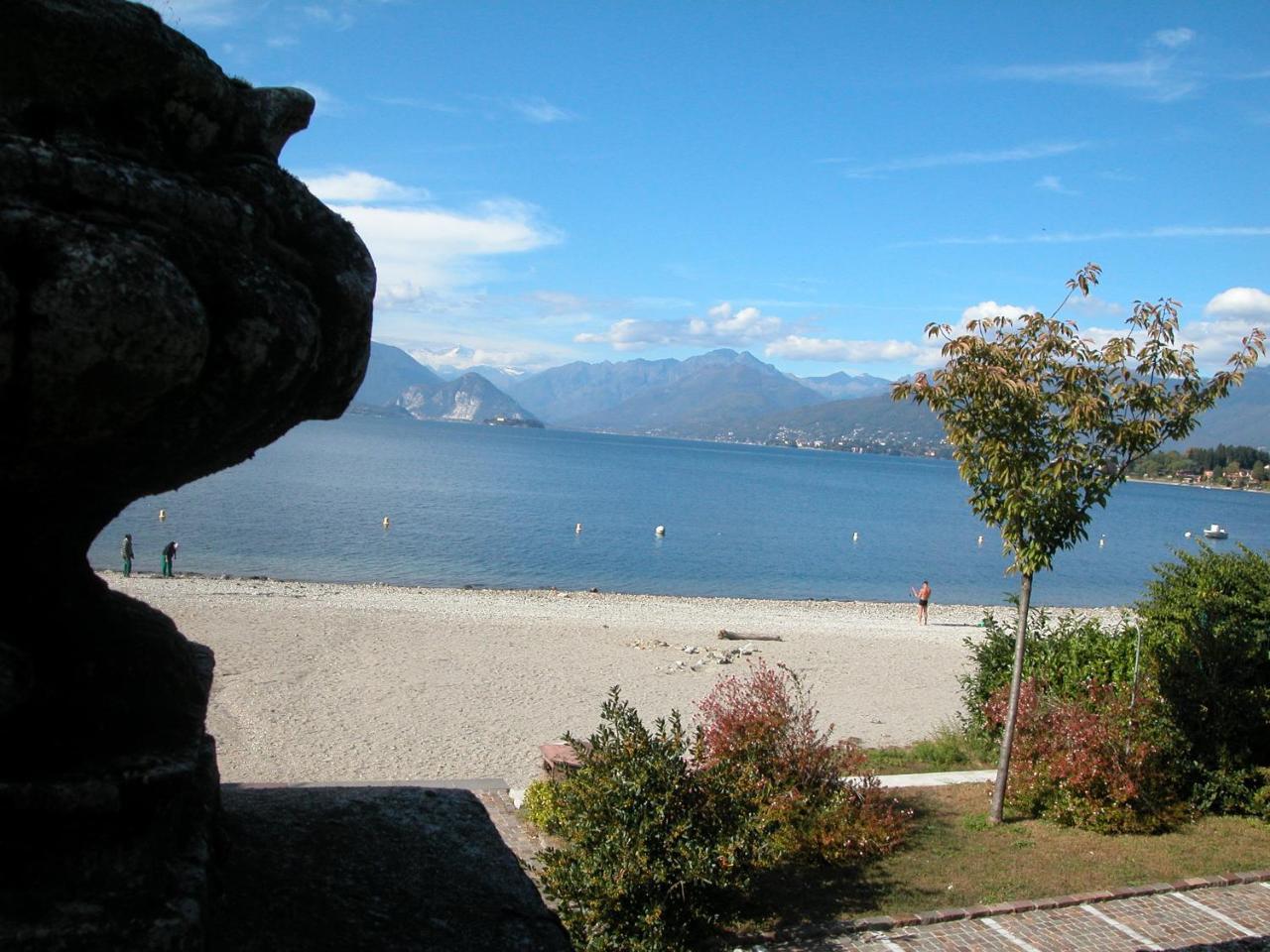 Villa Maria Lago Maggiore Reno Di Leggiuno Luaran gambar