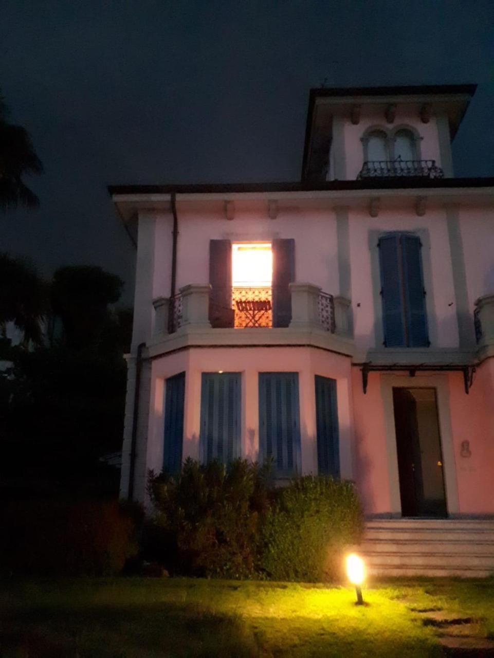 Villa Maria Lago Maggiore Reno Di Leggiuno Luaran gambar