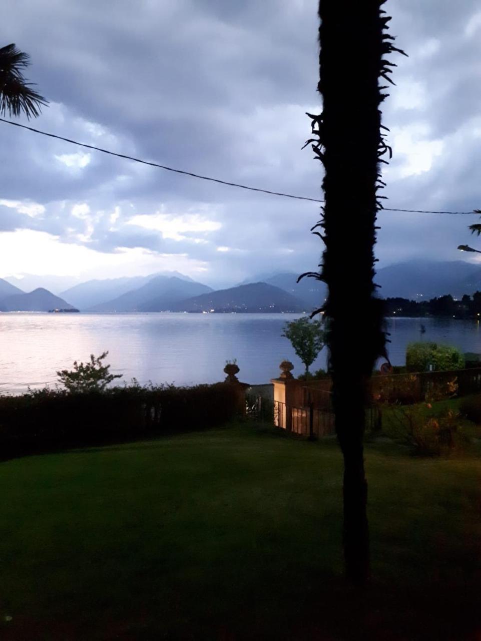 Villa Maria Lago Maggiore Reno Di Leggiuno Luaran gambar